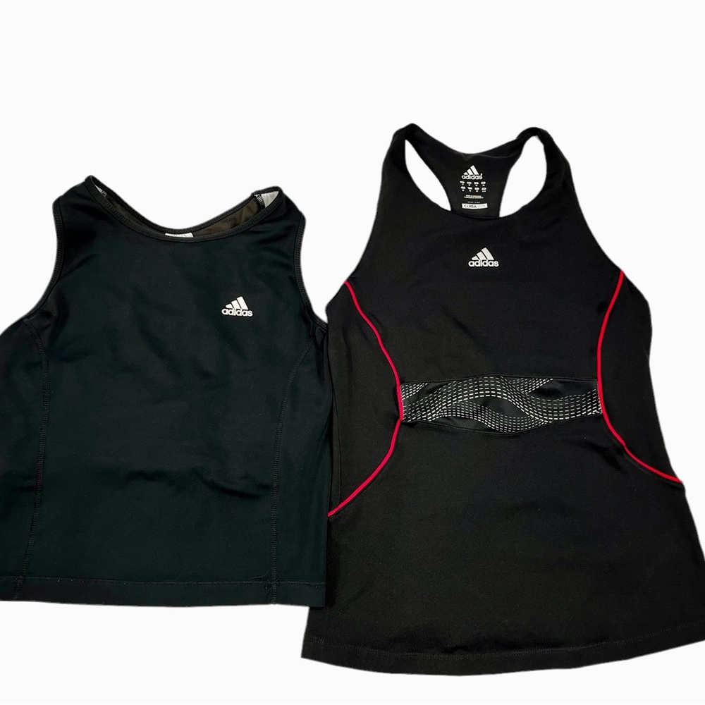 2 ADIDAS Bra Tops Fitness tops black 1 crop top 1 regular fit